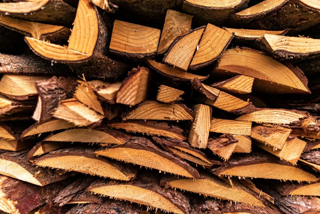 are wood chips good for a garden
